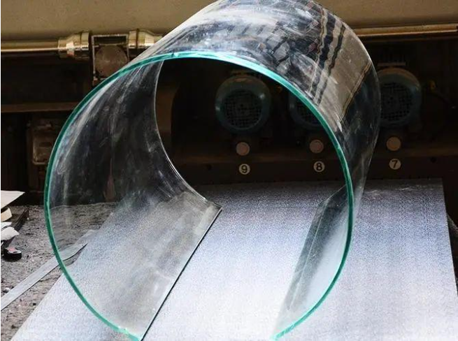 Continuous glass annealing heater